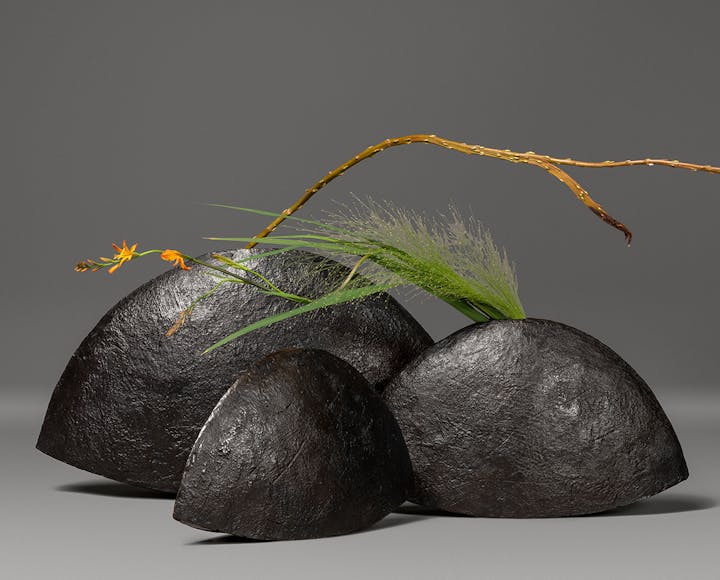 de sousa hughes alexander lamont umbra vases