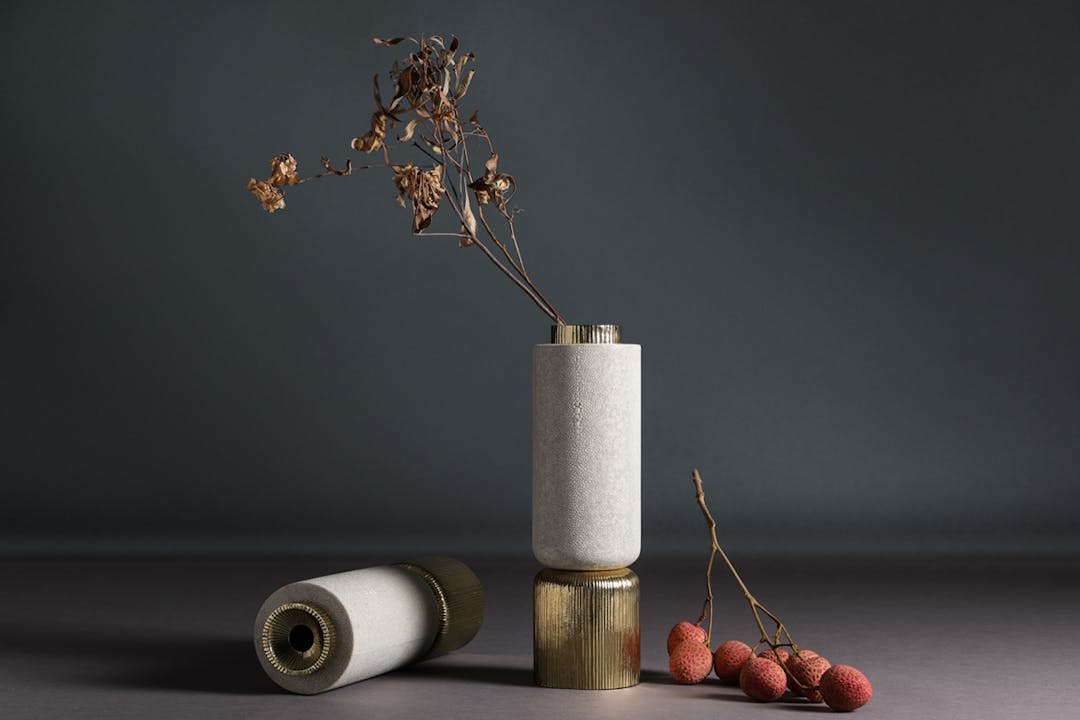 de sousa hughes alexander lamont vela dry vase 2