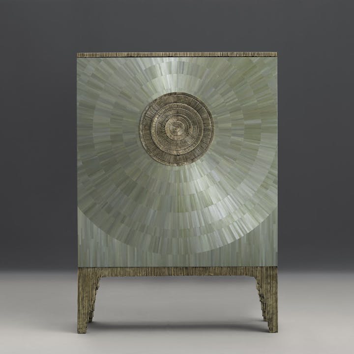 de sousa hughes alexander lamont Agata Cabinet