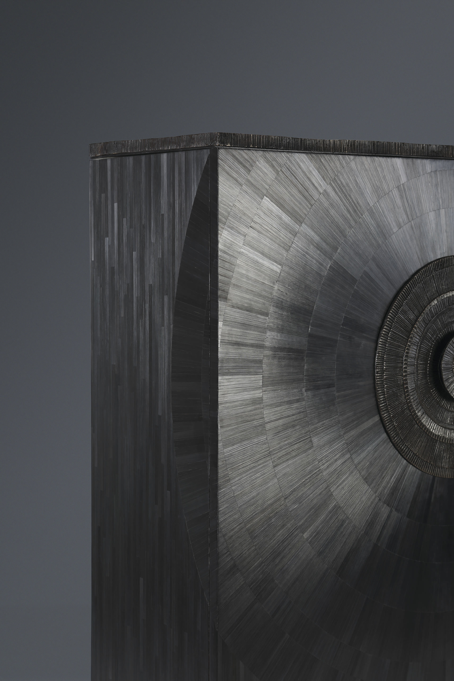 de sousa hughes alexander lamont Amadeo Cabinet 02