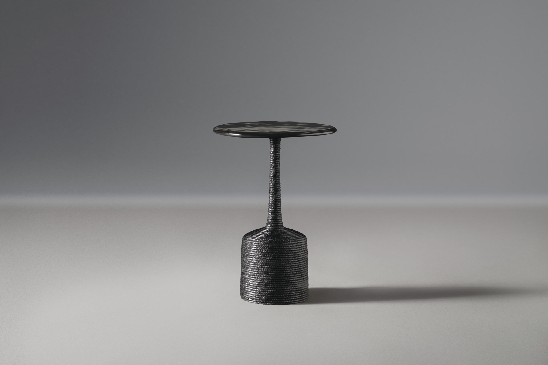 de sousa hughes alexander lamont Cable Side Table 02