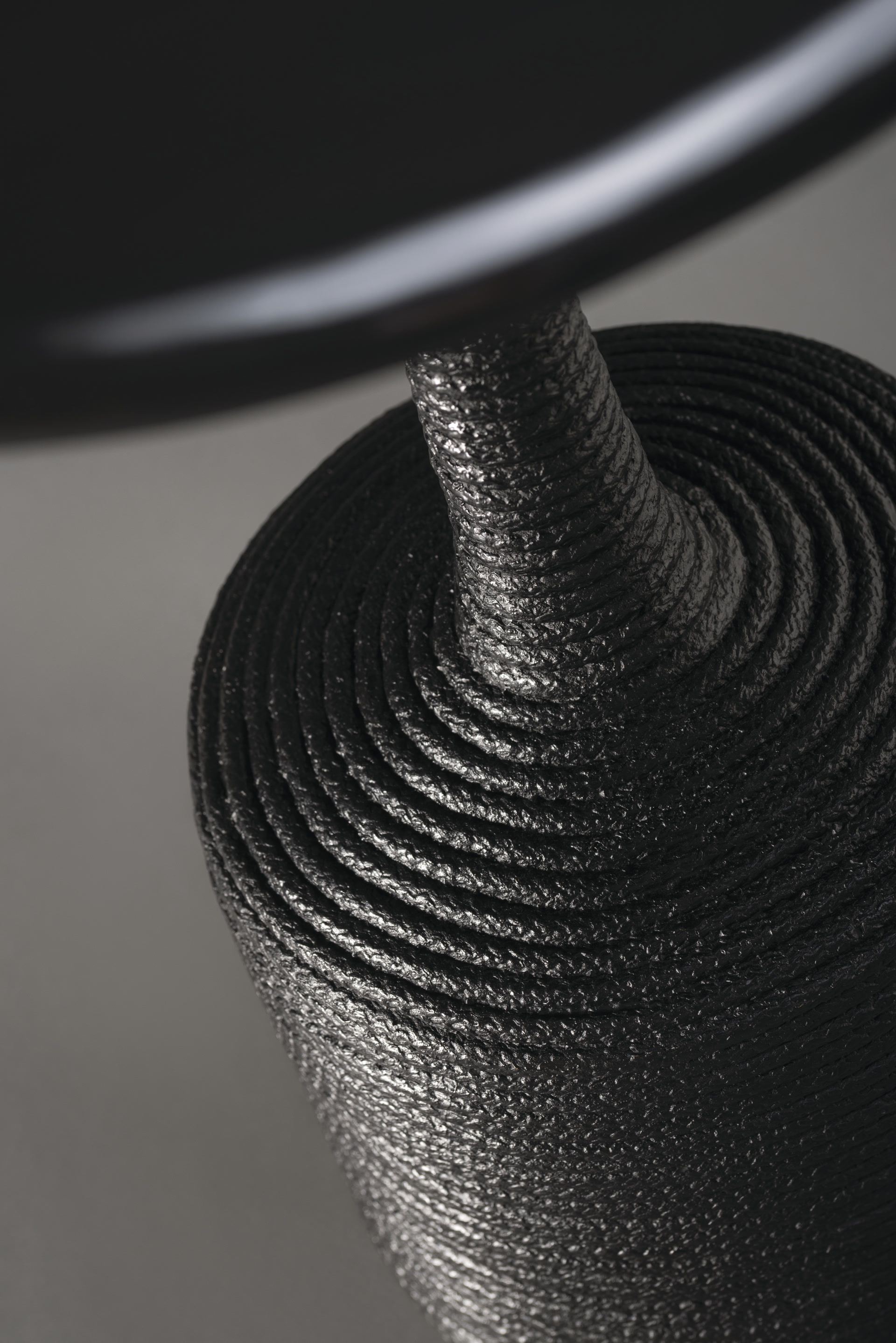 de sousa hughes alexander lamont Cable Side Table 01