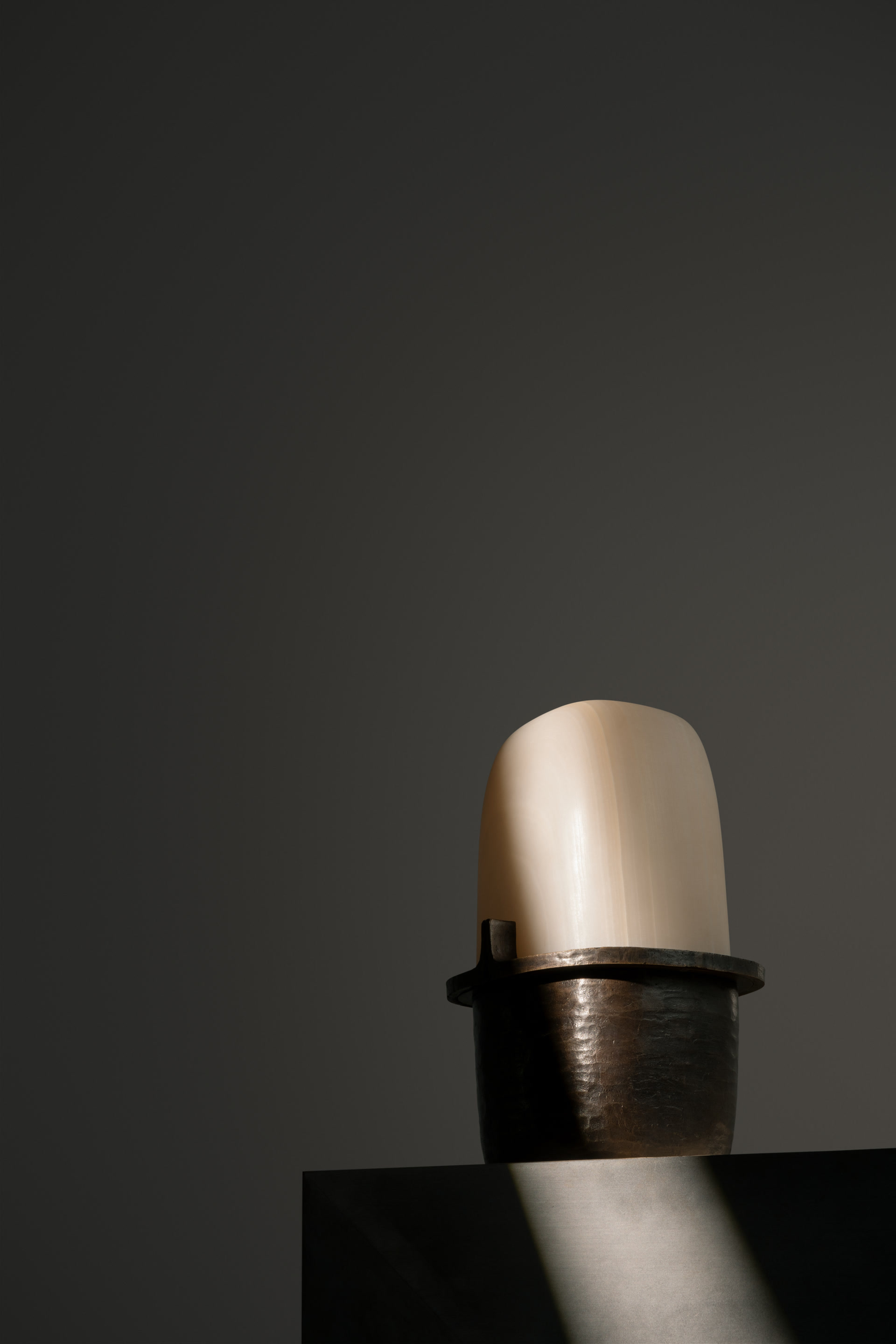 de sousa hughes alexander lamont Galea Lantern Alabaster 04 2