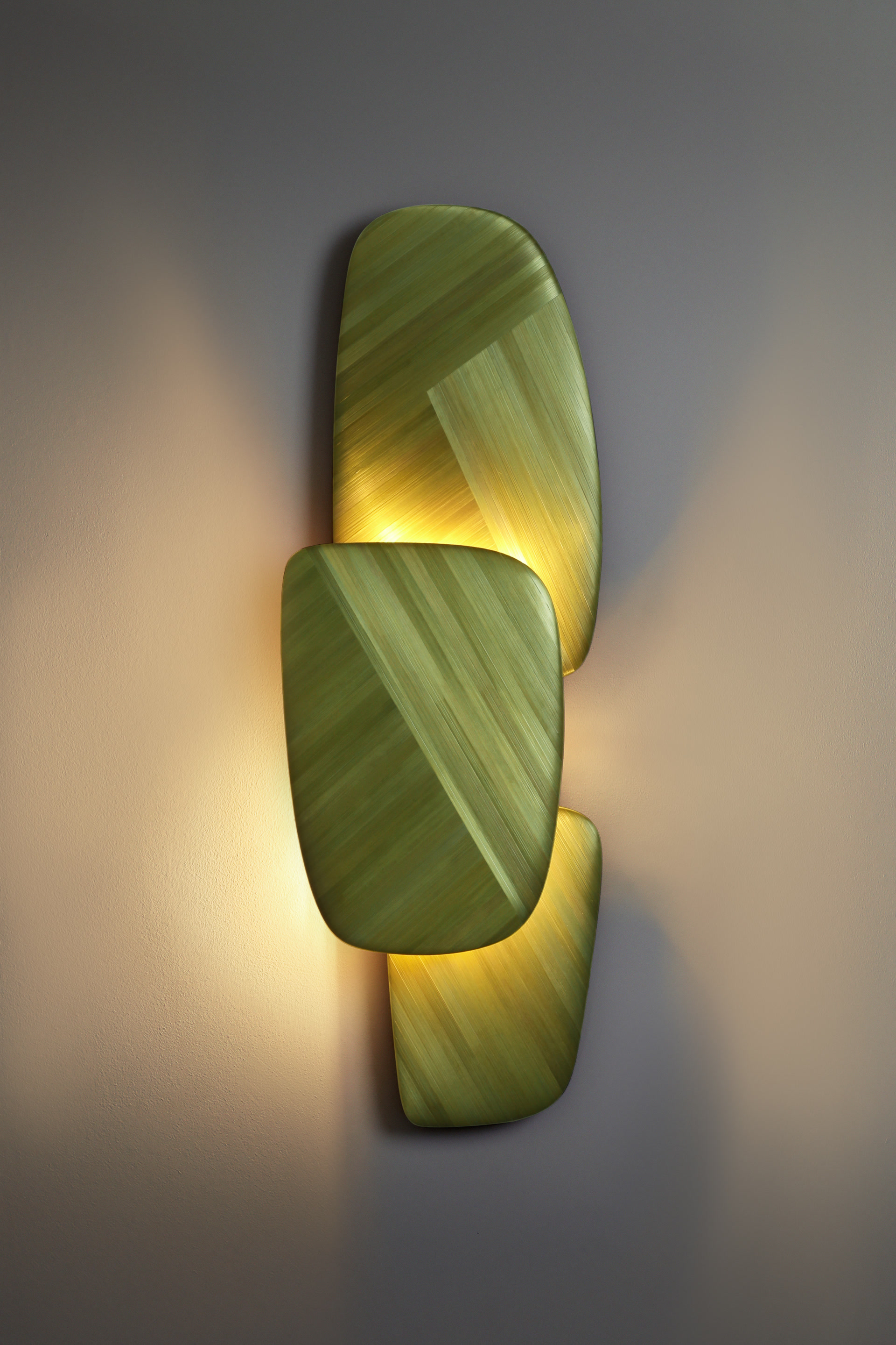 de sousa hughes alexander lamont Equinox Sconce Right Jade Green 02 5