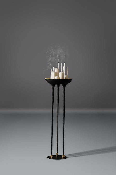 mGNHVfTOWOj de sousa hughes alexander lamont Goya Torchere 05