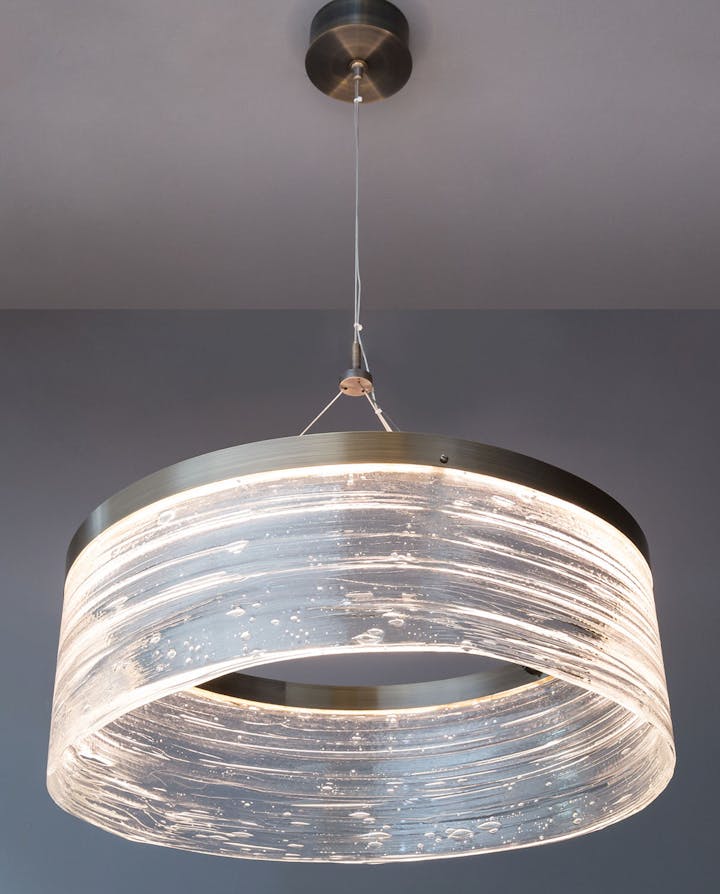 de sousa hughes cliff hersh skylon 24