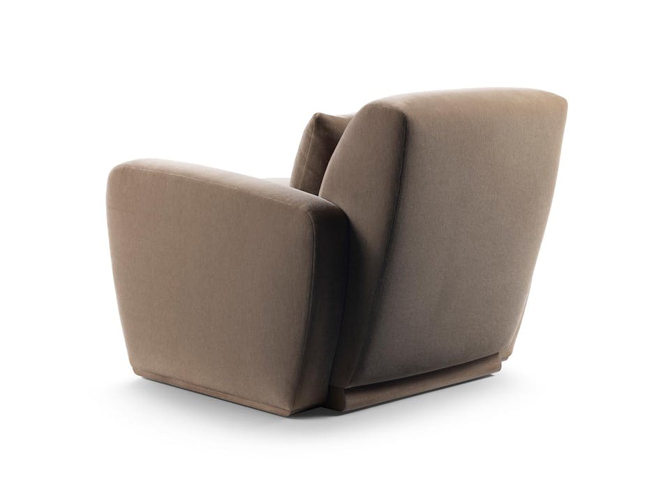 de sousa hughes bright chair pappas lounge chair back angle