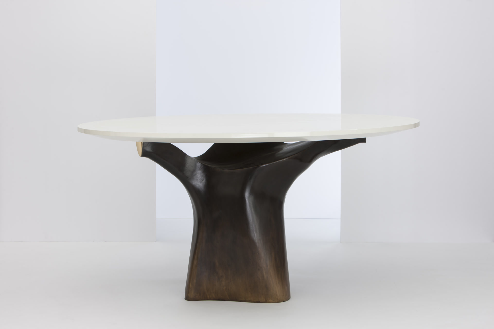 de sousa hughes jiun ho Hwange Table