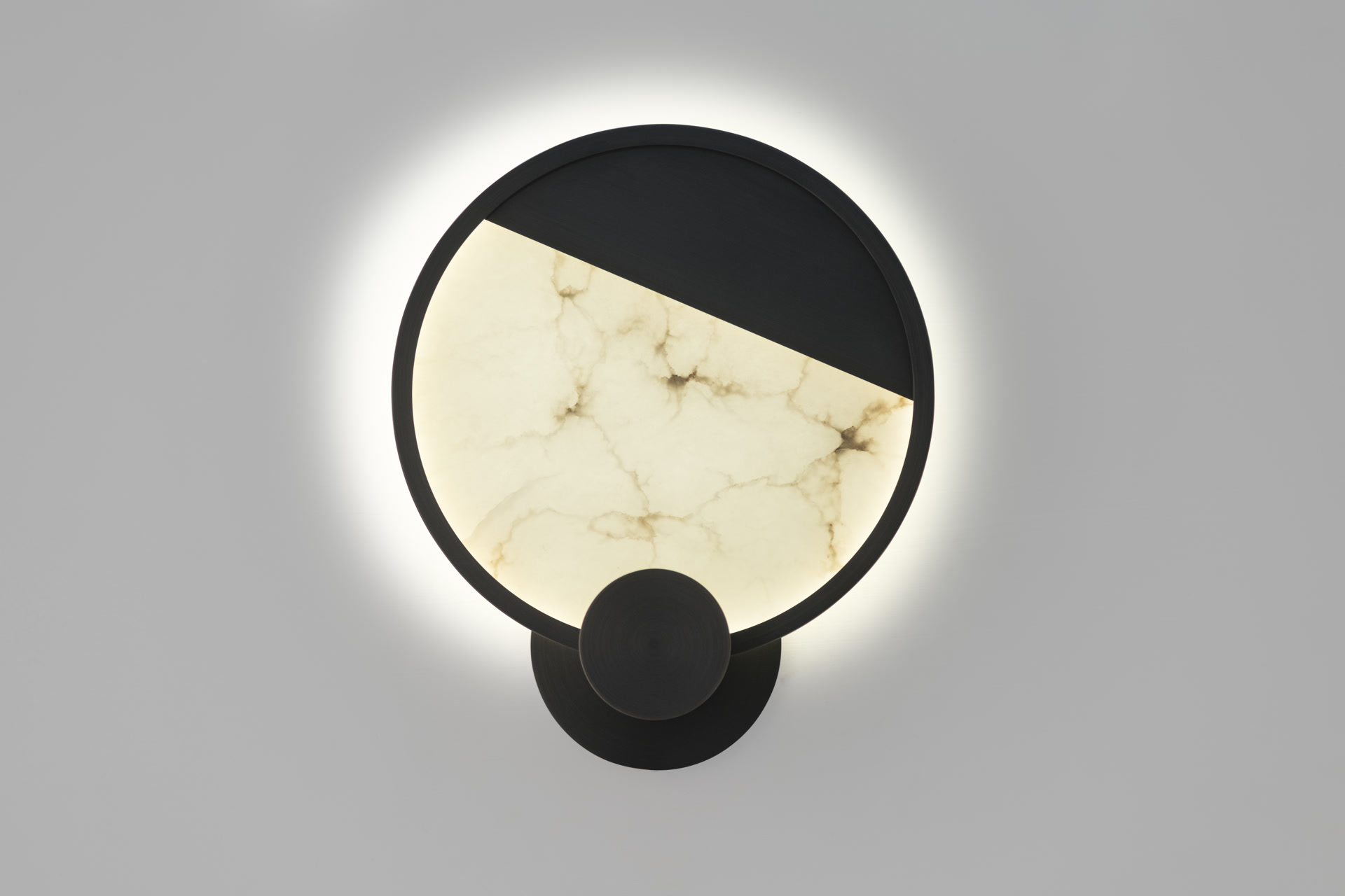 de sousa hughes jiun ho Bergen Sconce black on