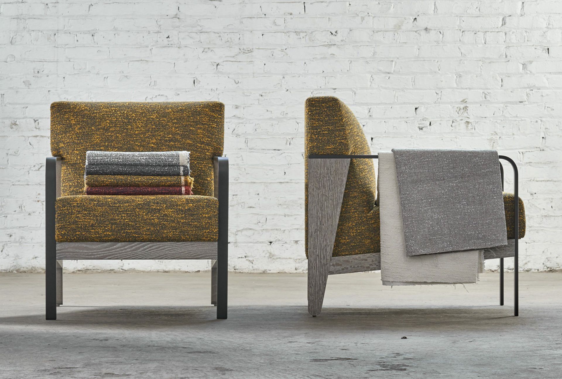 de sousa hughes jiun ho Etosha Lounge Chair pair