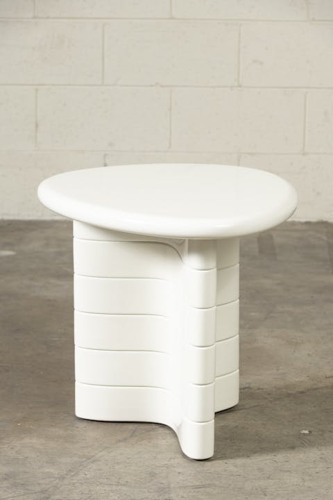 de sousa hughes jiun ho Isla side table white
