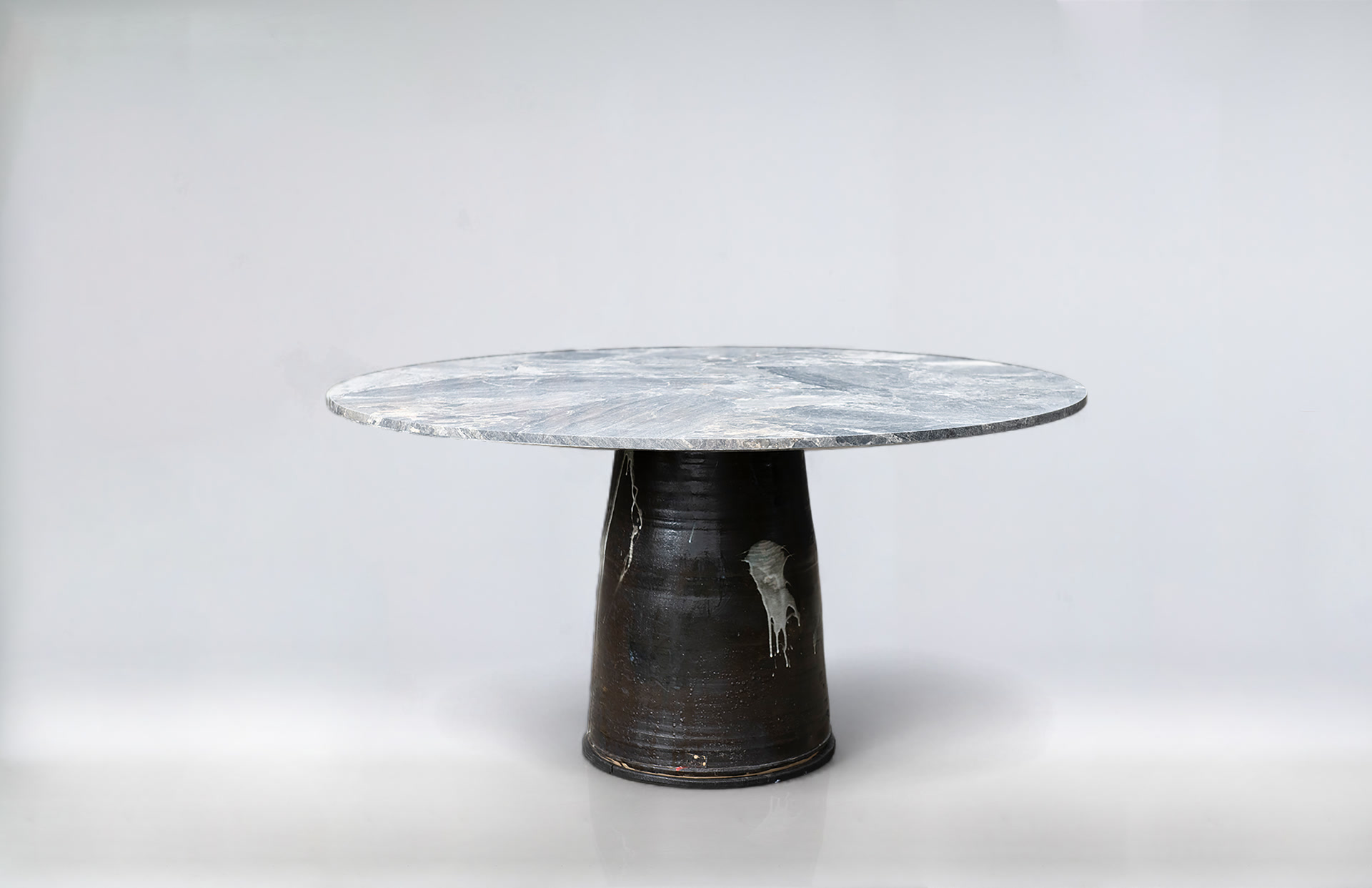 de sousa hughes jiun ho Raku Table with BG