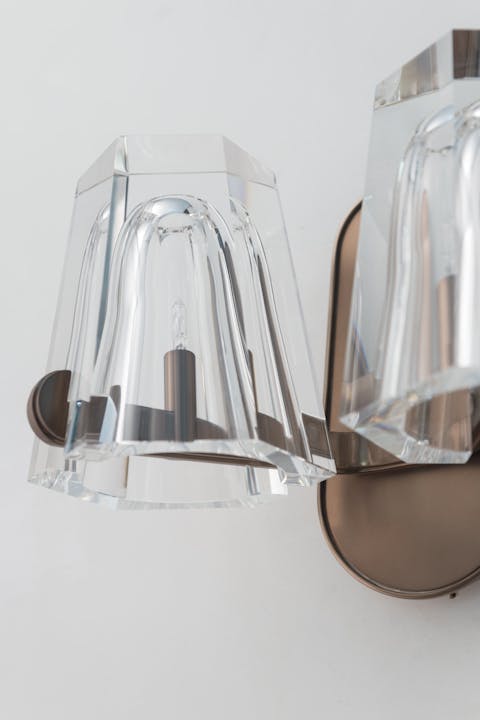 de sousa hughes jiun ho reims double arm sconce detail
