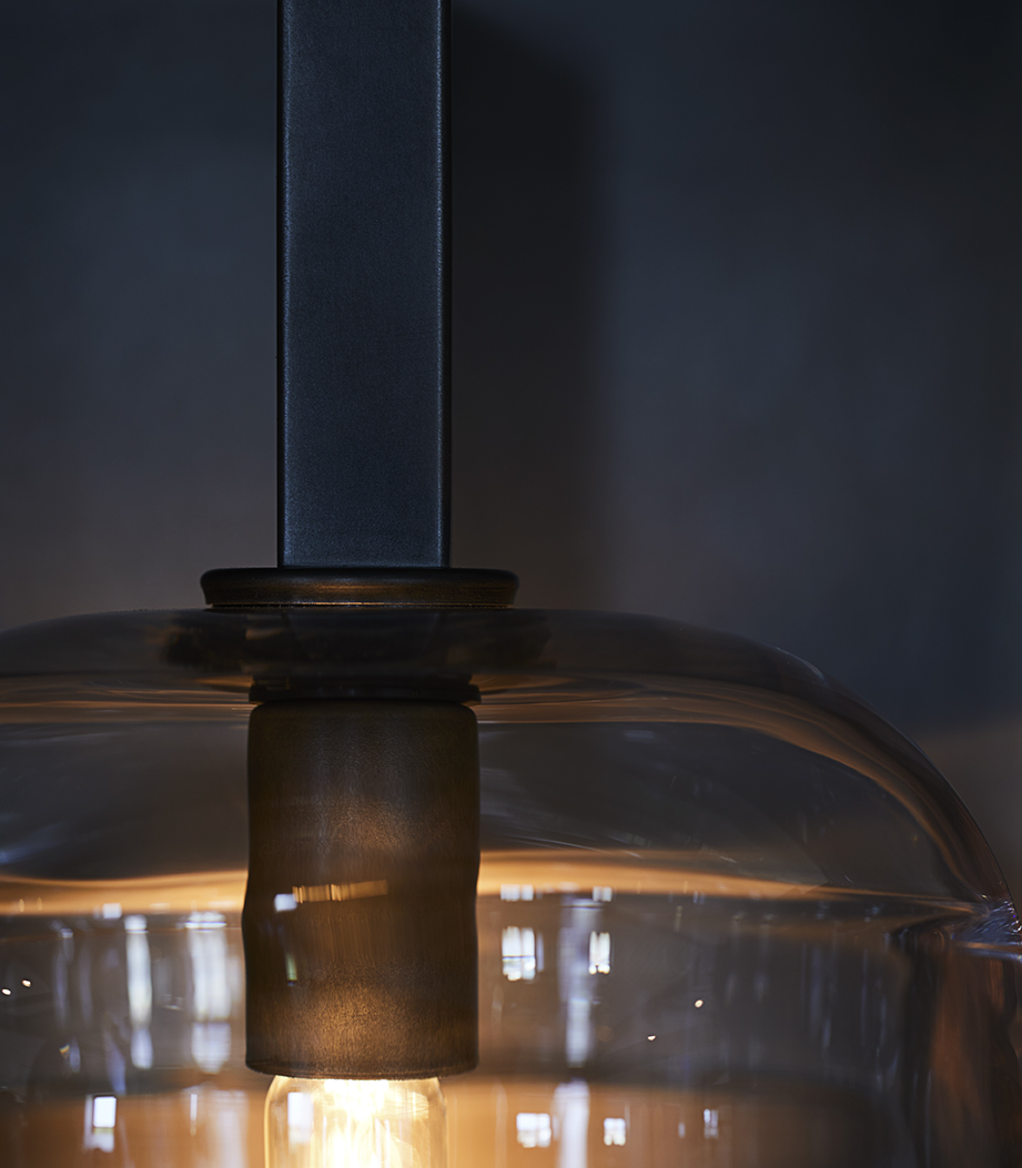 de sousa hughes john pomp clear band sconce detail 1