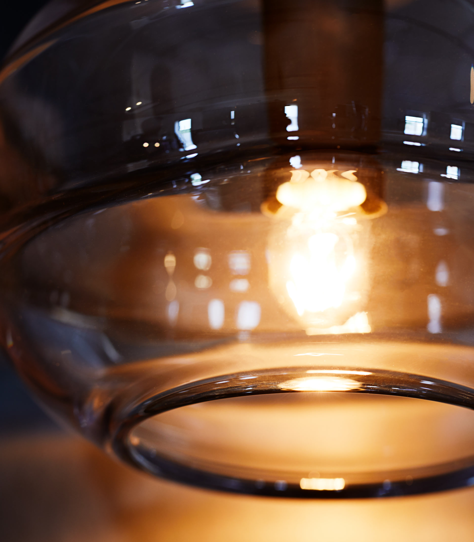 de sousa hughes john pomp clear band sconce detail 2