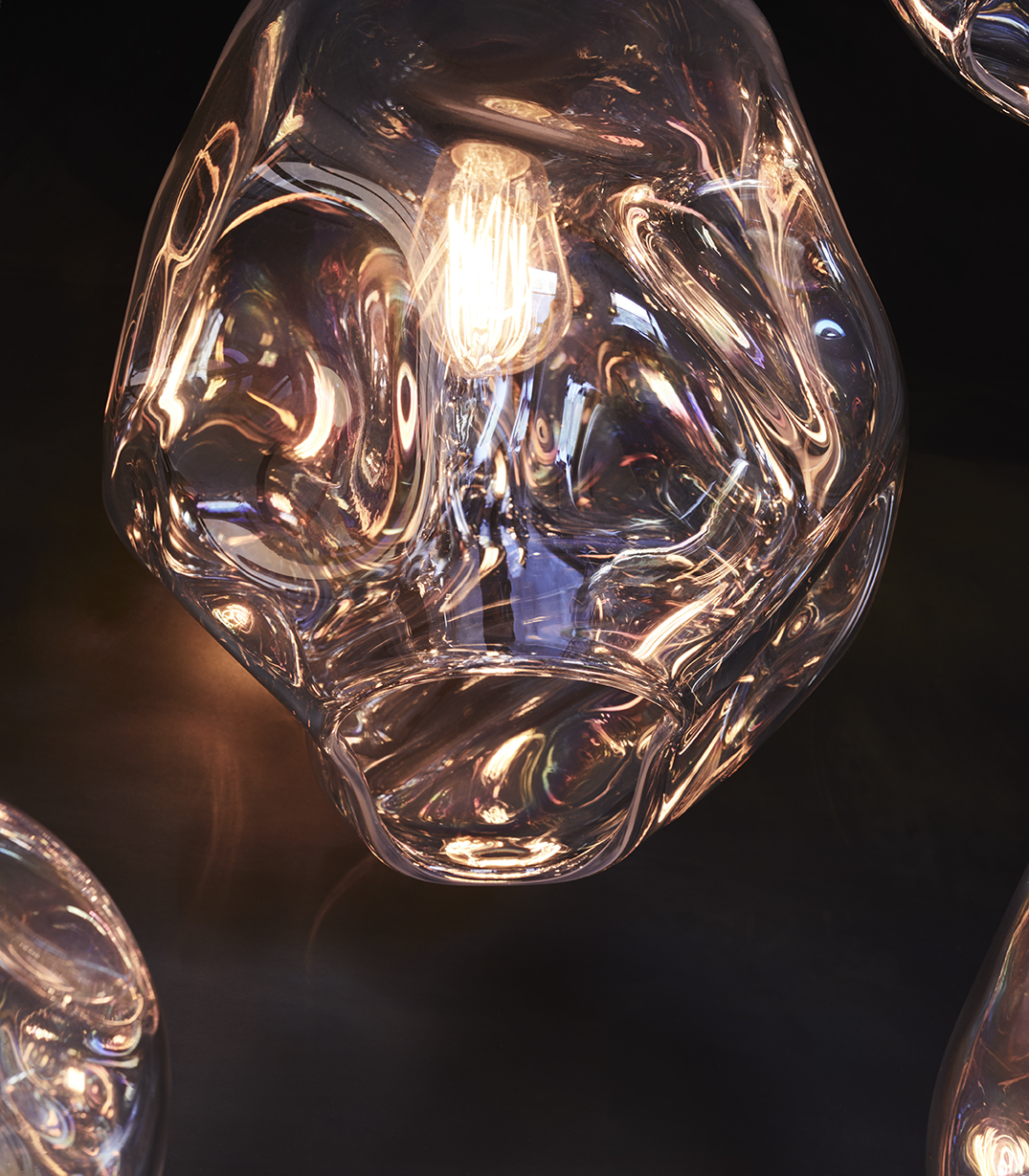 de sousa hughes john pomp infinity pendant infinity cluster detail 2