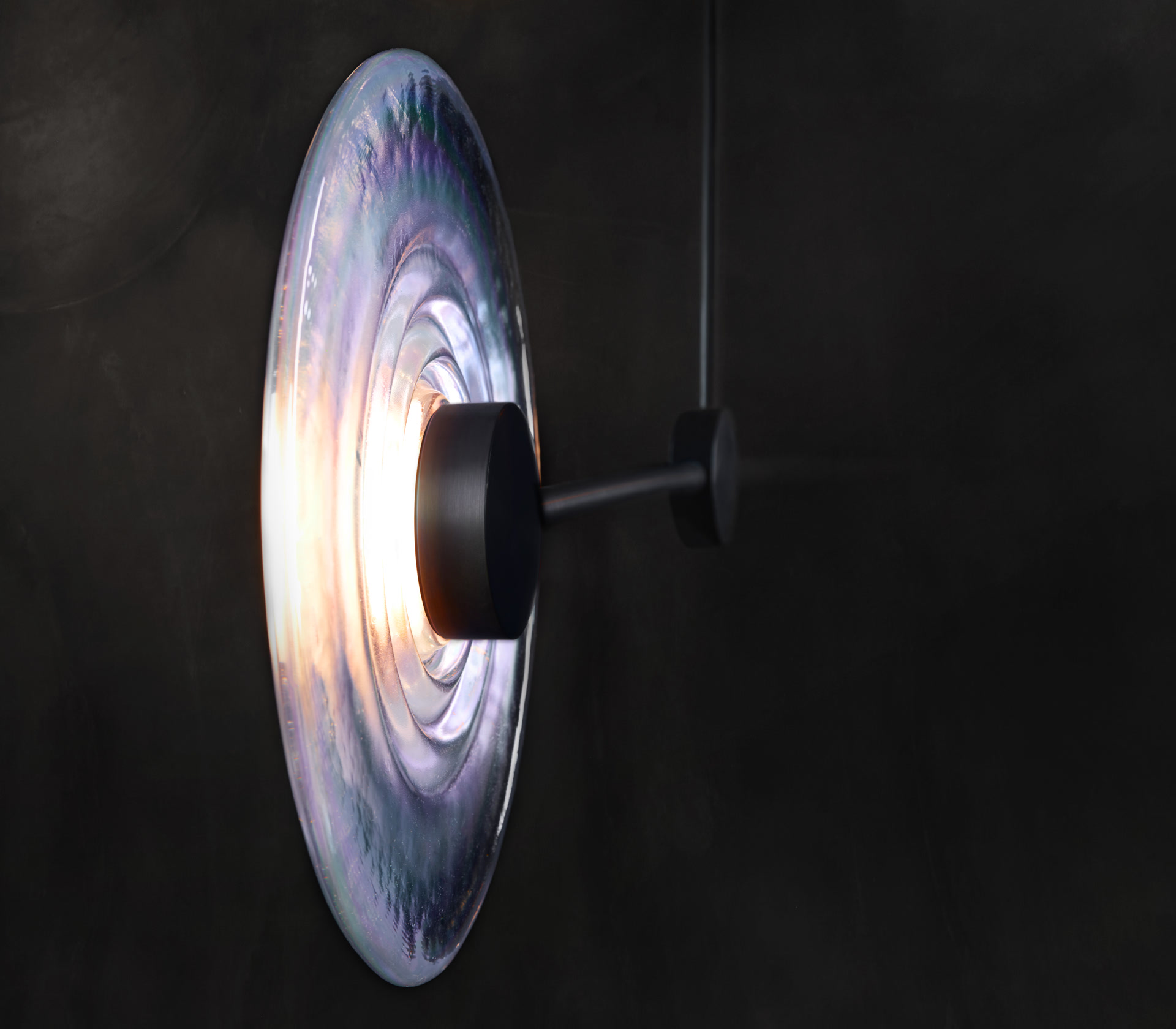 de sousa hughes john pomp radiant mobile detail 2