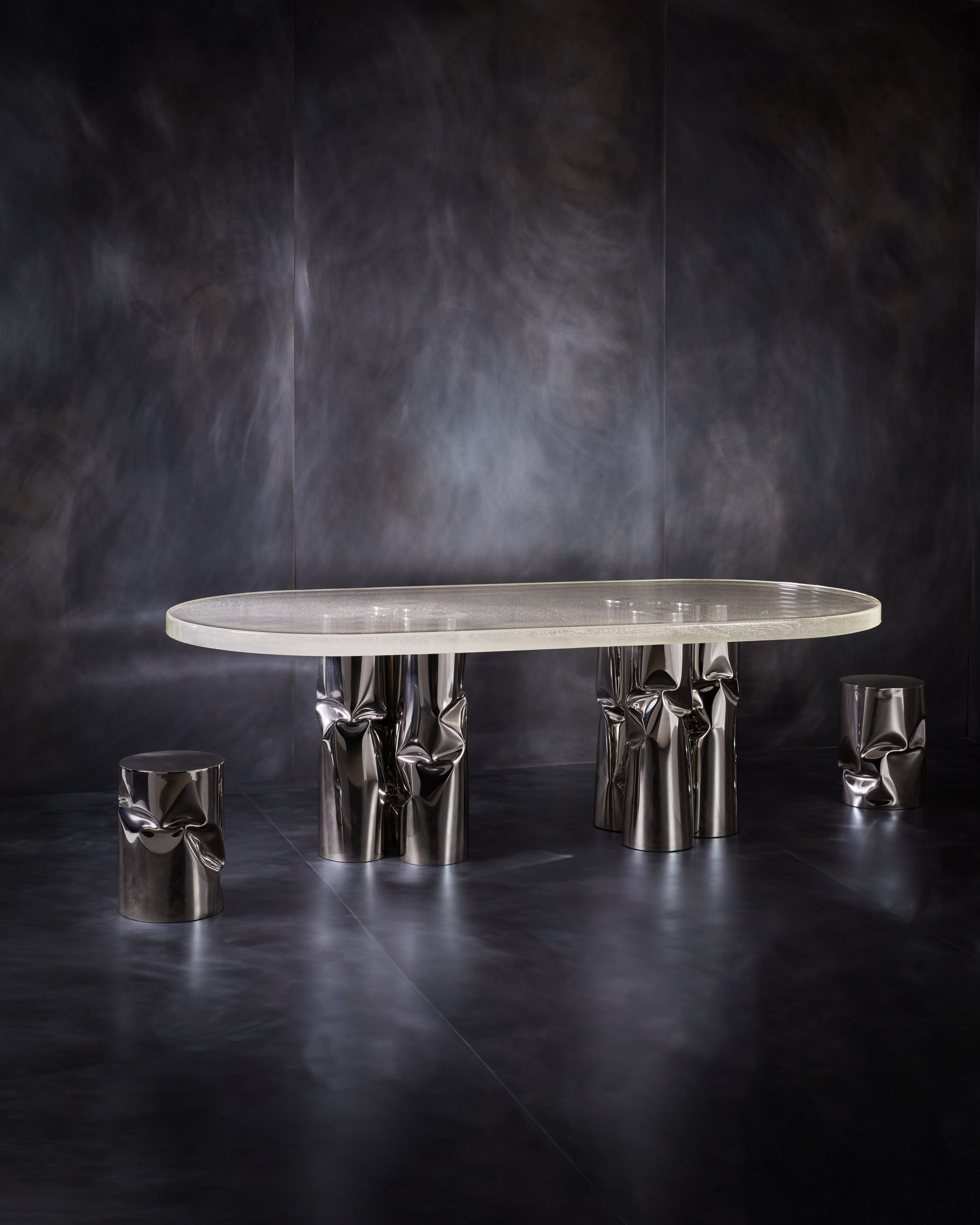 de sousa hughes john pomp warp dining table