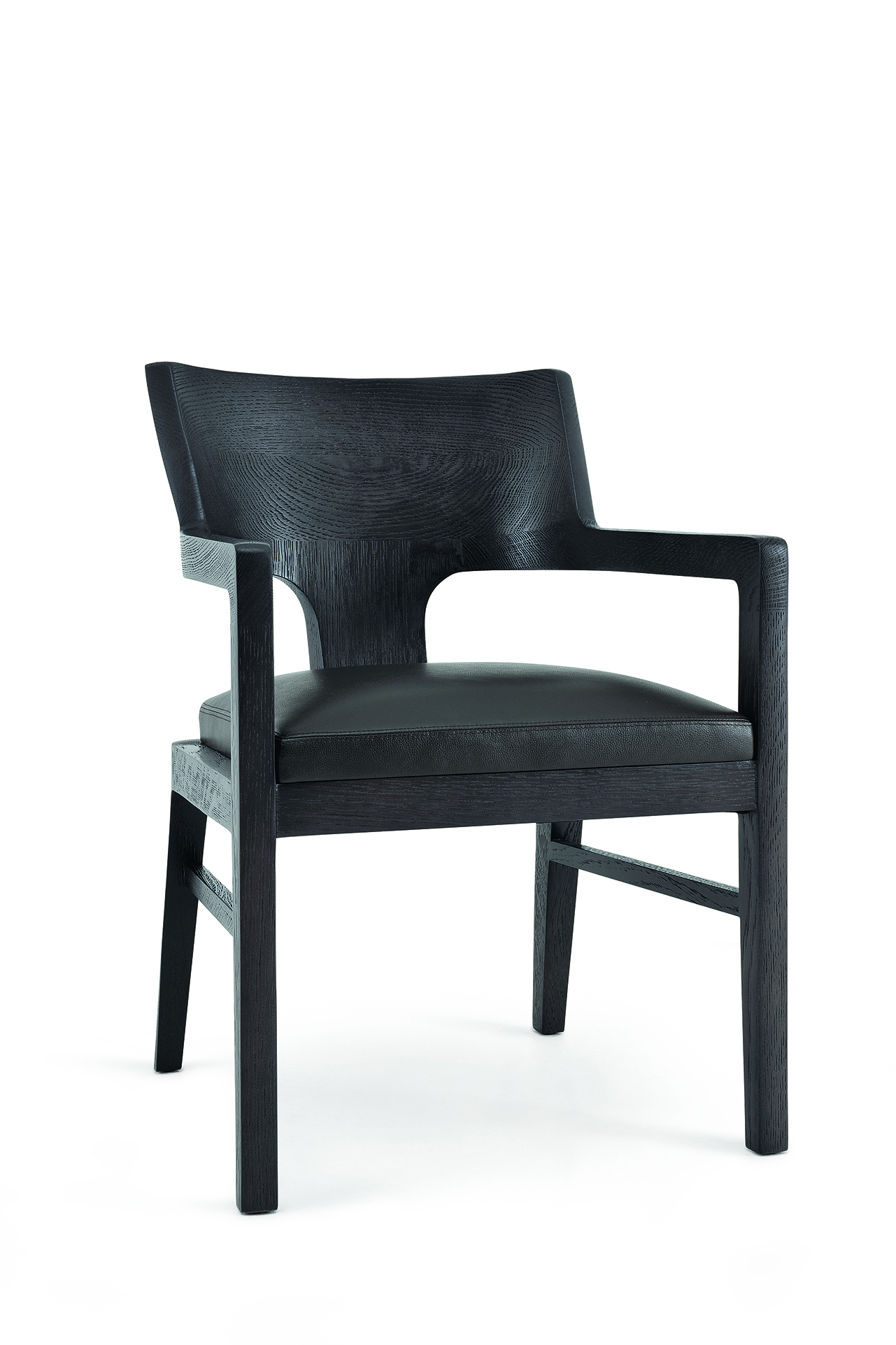 de sousa hughes liaigre Arctique armchair front angle