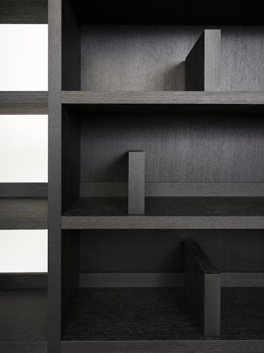 de sousa hughes liaigre BLOC BOOKSHELF CHARBON WIREBRUSHED OAK detail