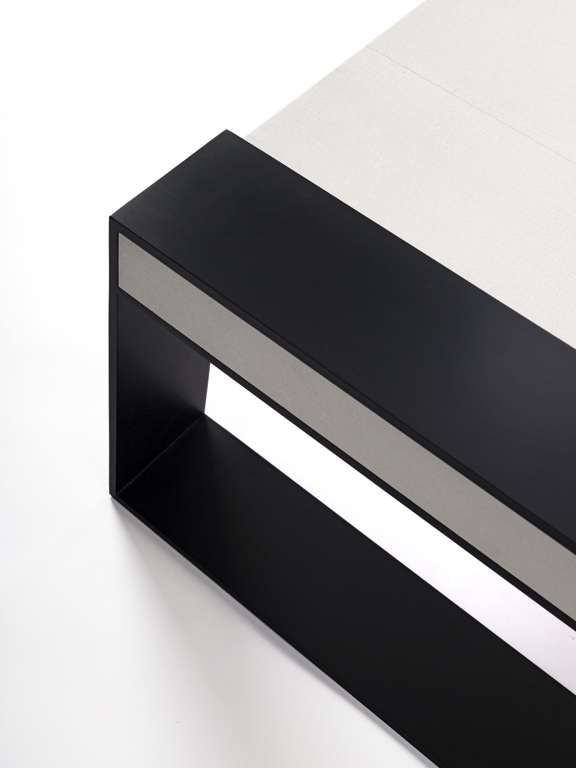 de sousa hughes liaigre cathare coffee table detail