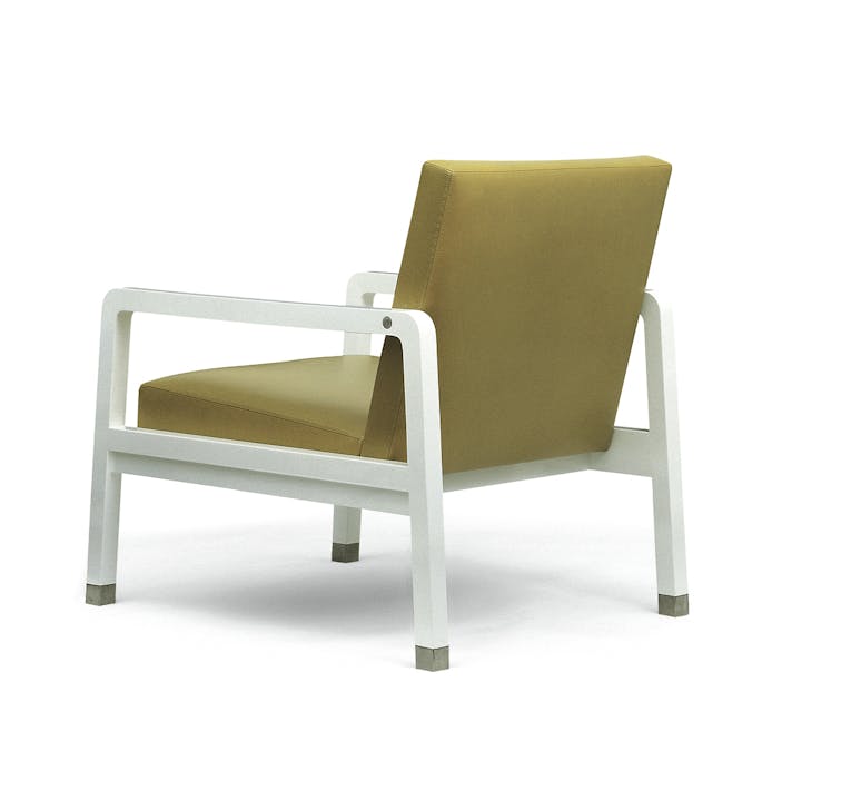 de sousa hughes liaigre ETRUSQUE armchair back angle