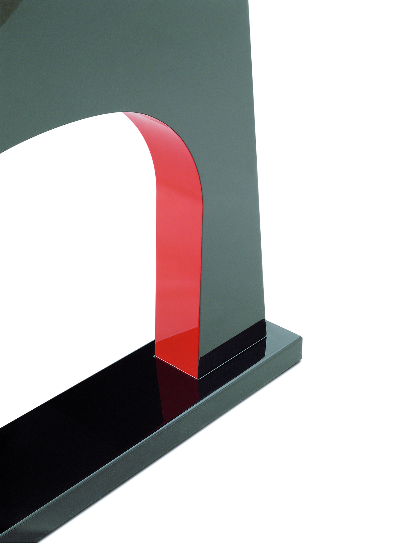 de sousa hughes liaigre Cipangu table detail