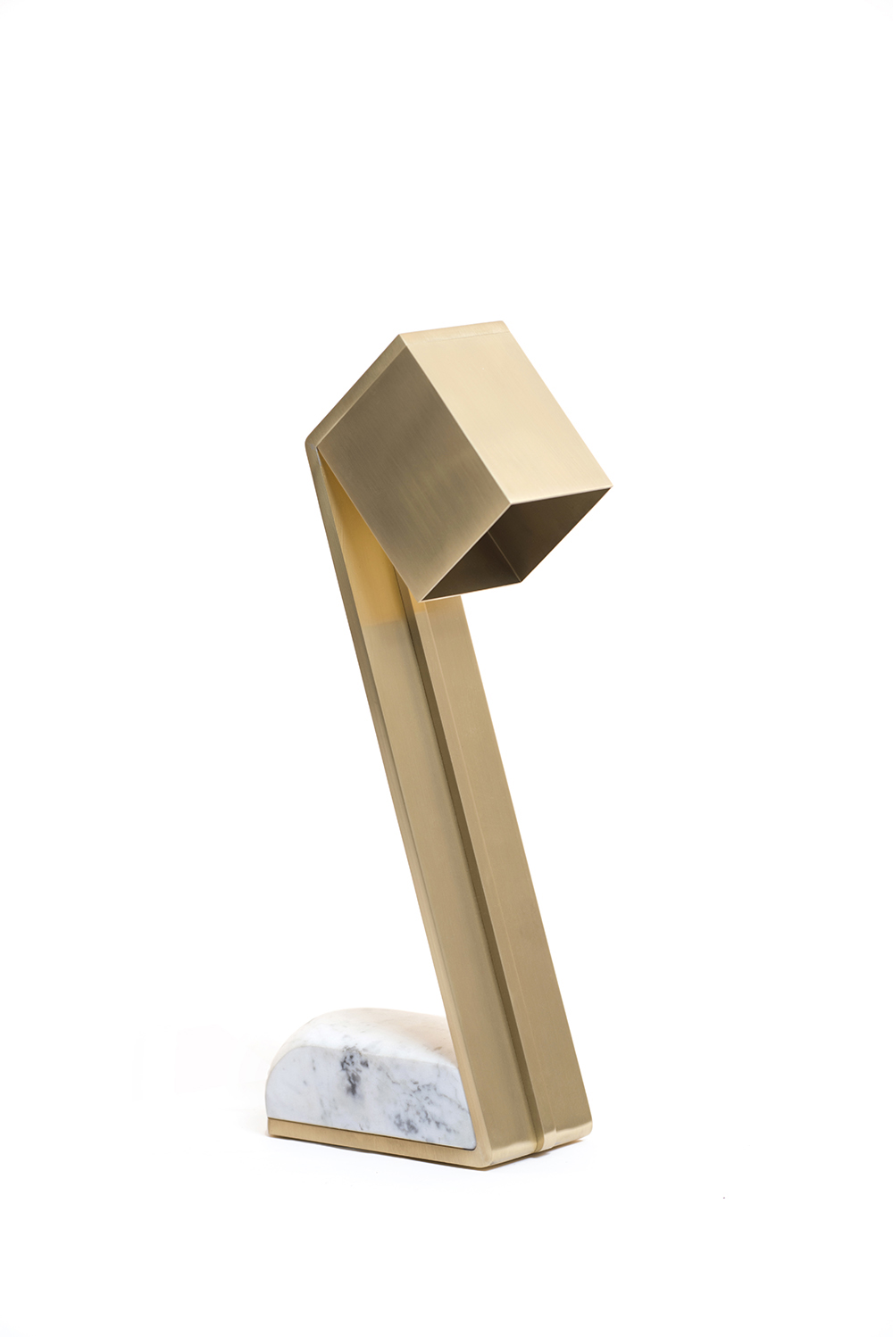 de sousa hughes liaigre Colbert lamp angle