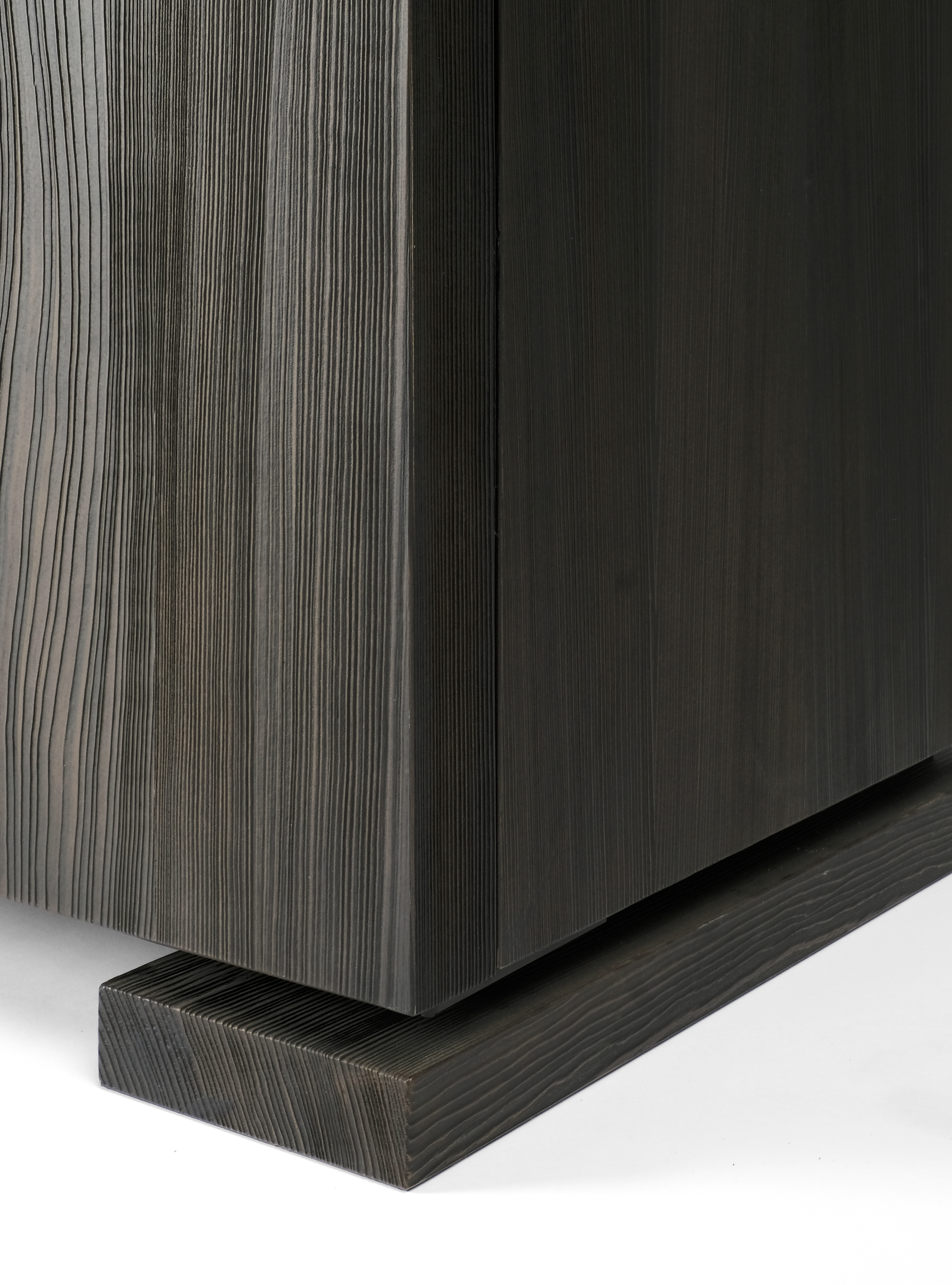 de sousa hughes liaigre Continent buffet detail