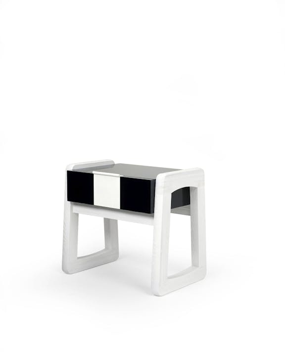 de sousa hughes liaigre corsaire bedside table