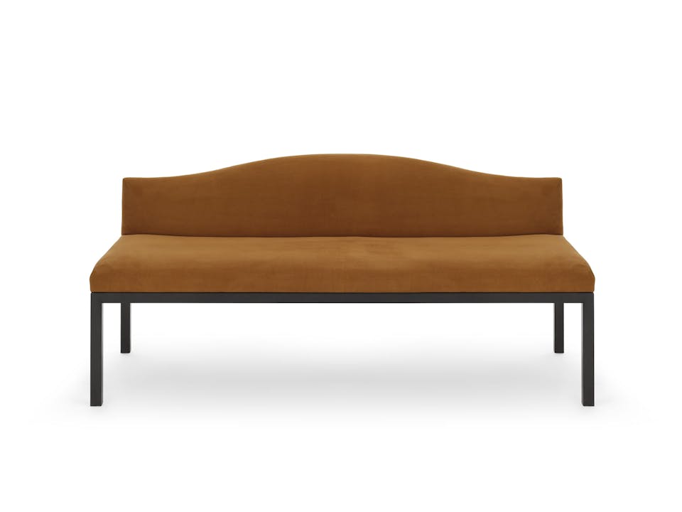 de sousa hughes liaigre Doge Dama poxy front