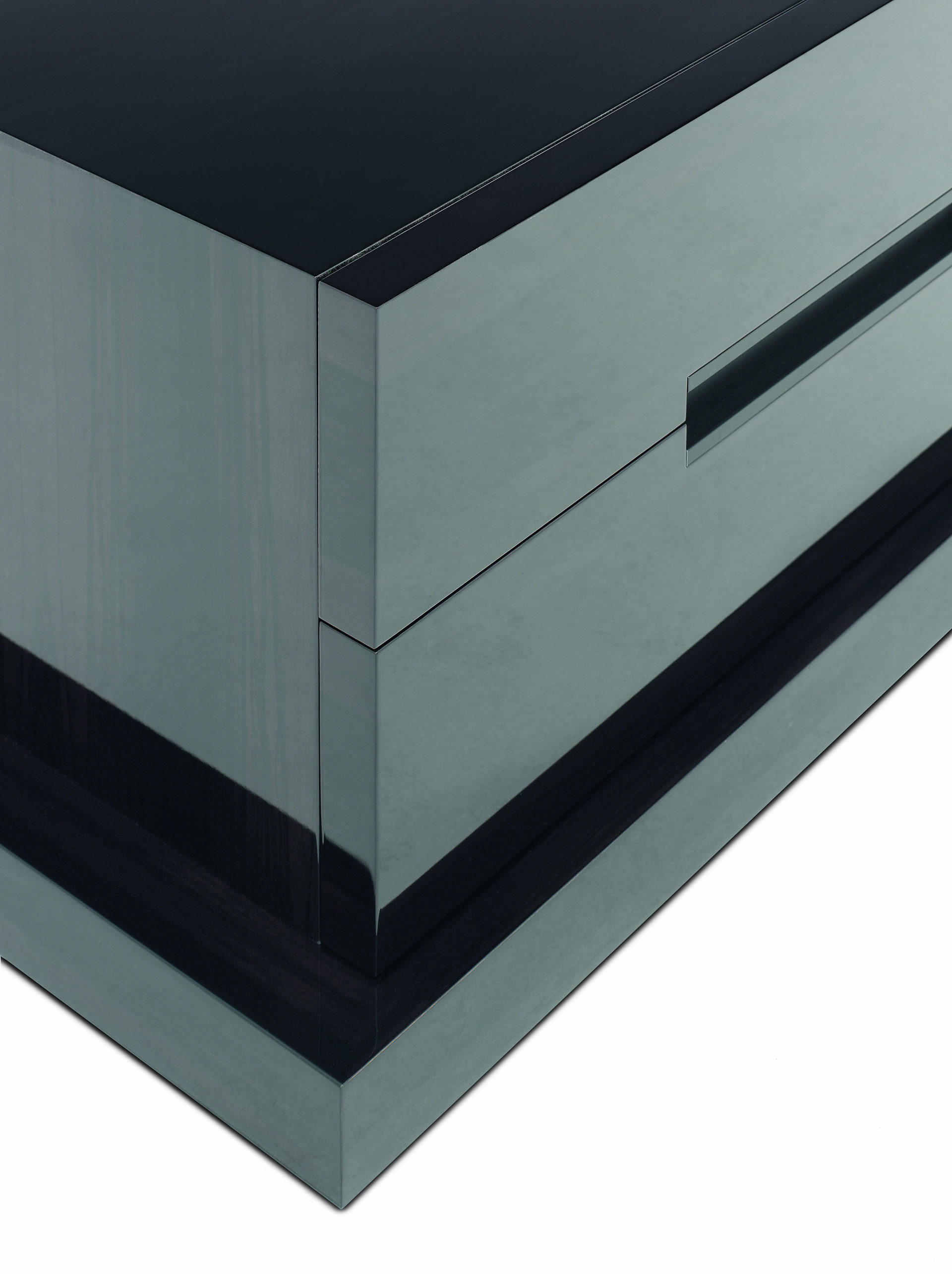 de sousa hughes liaigre Ile du vent bedside table detail