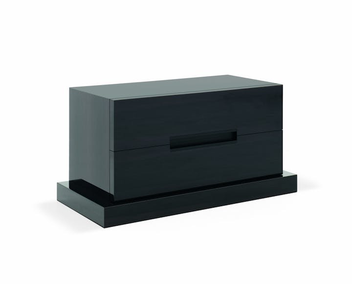 de sousa hughes liaigre Ile du vent bedside table