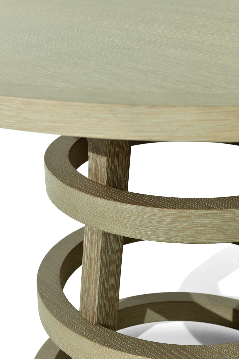 de sousa hughes liaigre Ile de Re table detail