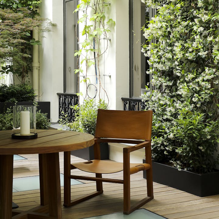 u de sousa hughes liaigre Havane grand fauteuil