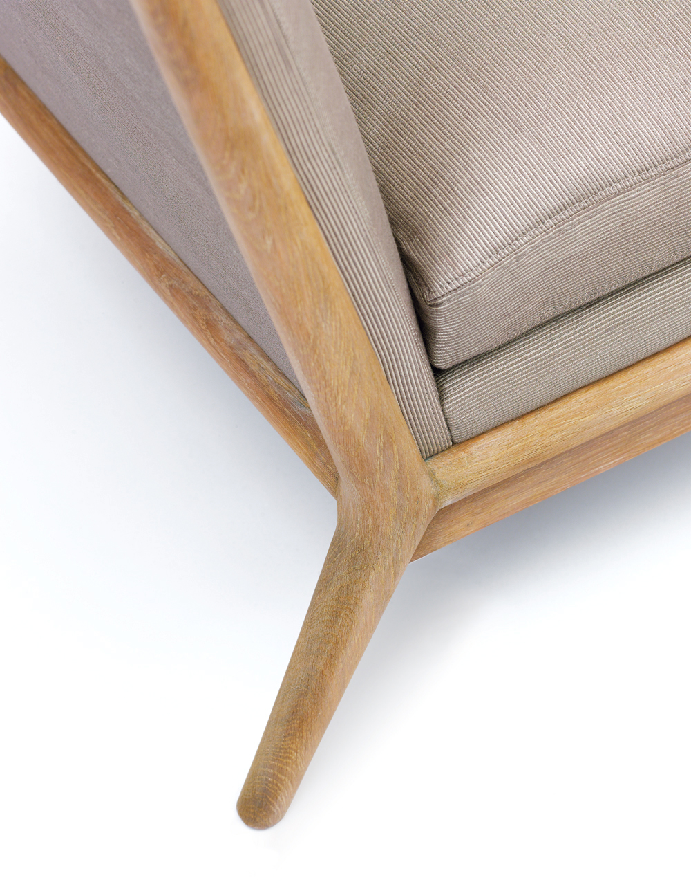 de sousa hughes liaigre infante lounge chair detail