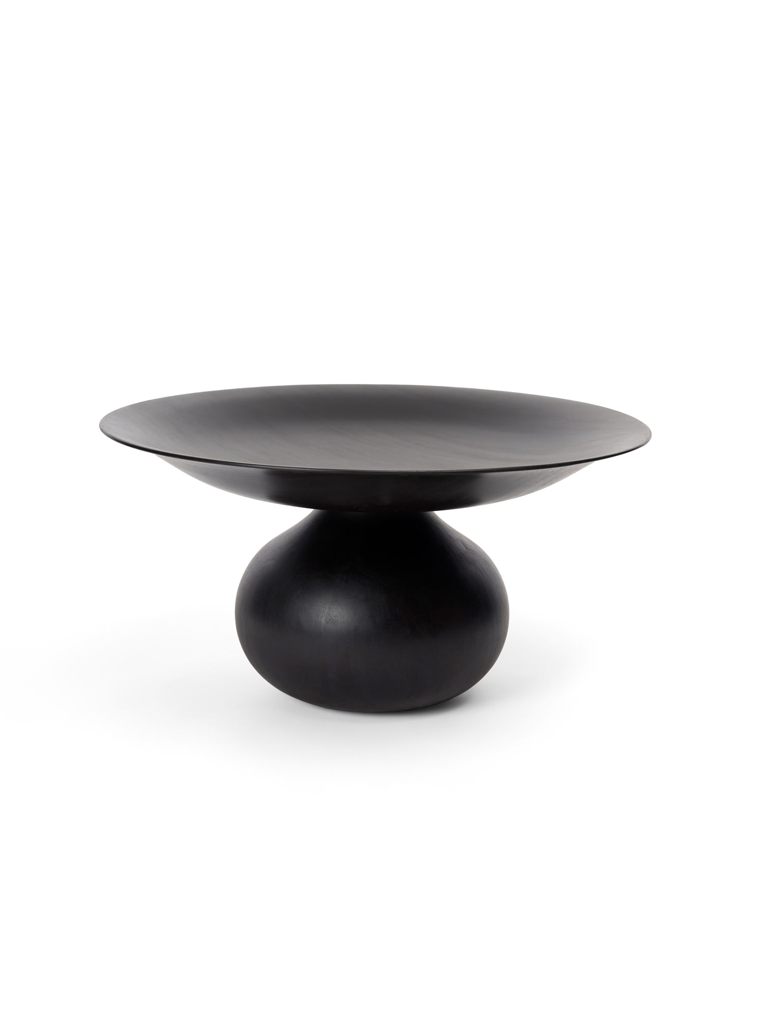 de sousa hughes liaigre lasoa centerpiece