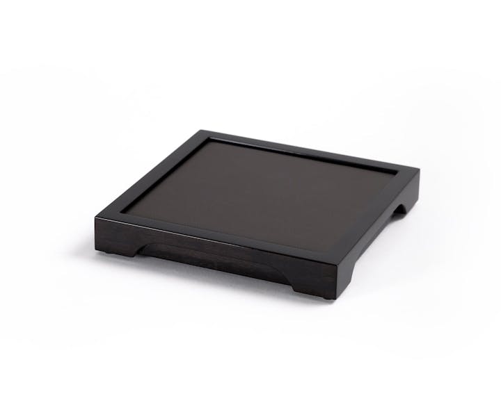 de sousa hughes liaigre leo tray