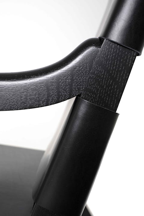 de sousa hughes liaigre Loix armchair detail 2