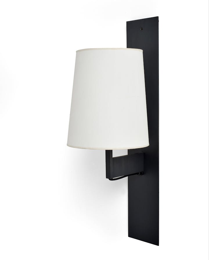 de sousa hughes liaigre R Sconce