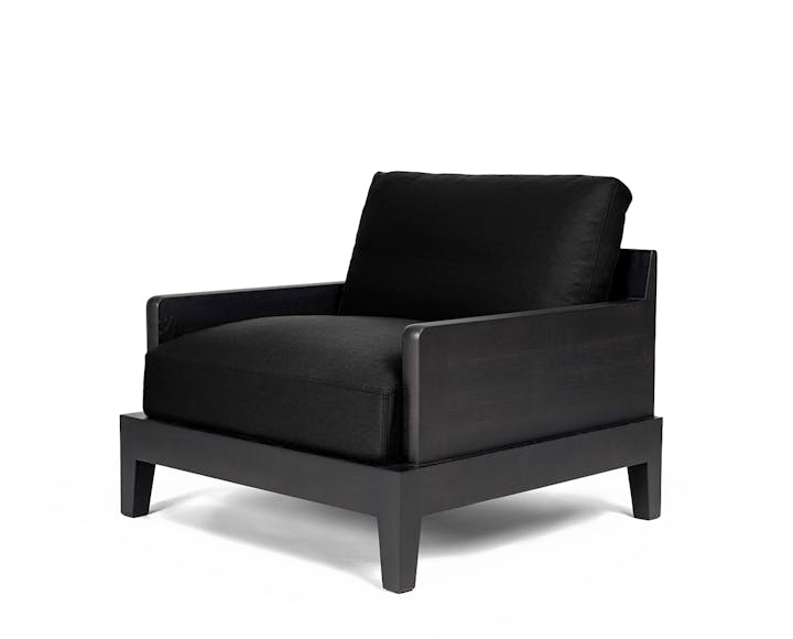 de sousa hughes liaigre Opium Brumes Allure Armchair
