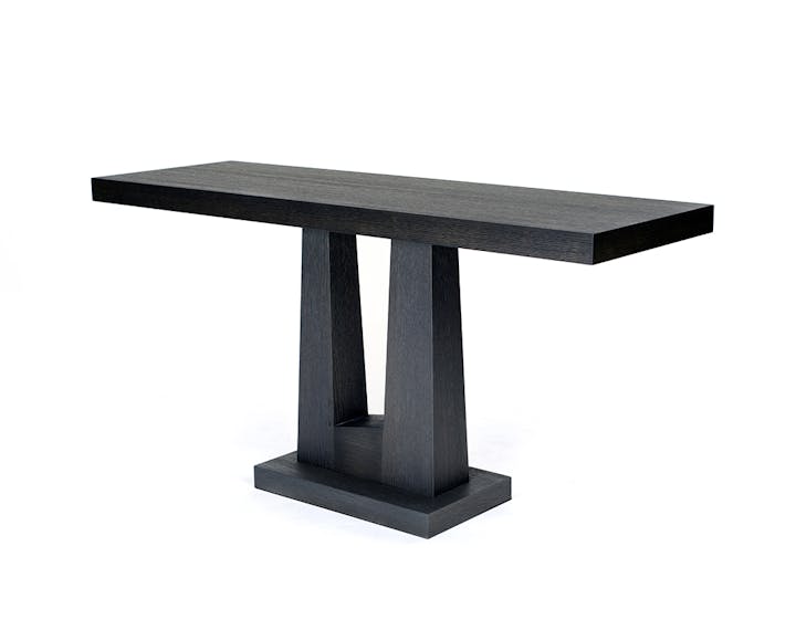 de sousa hughes liaigre ORION console