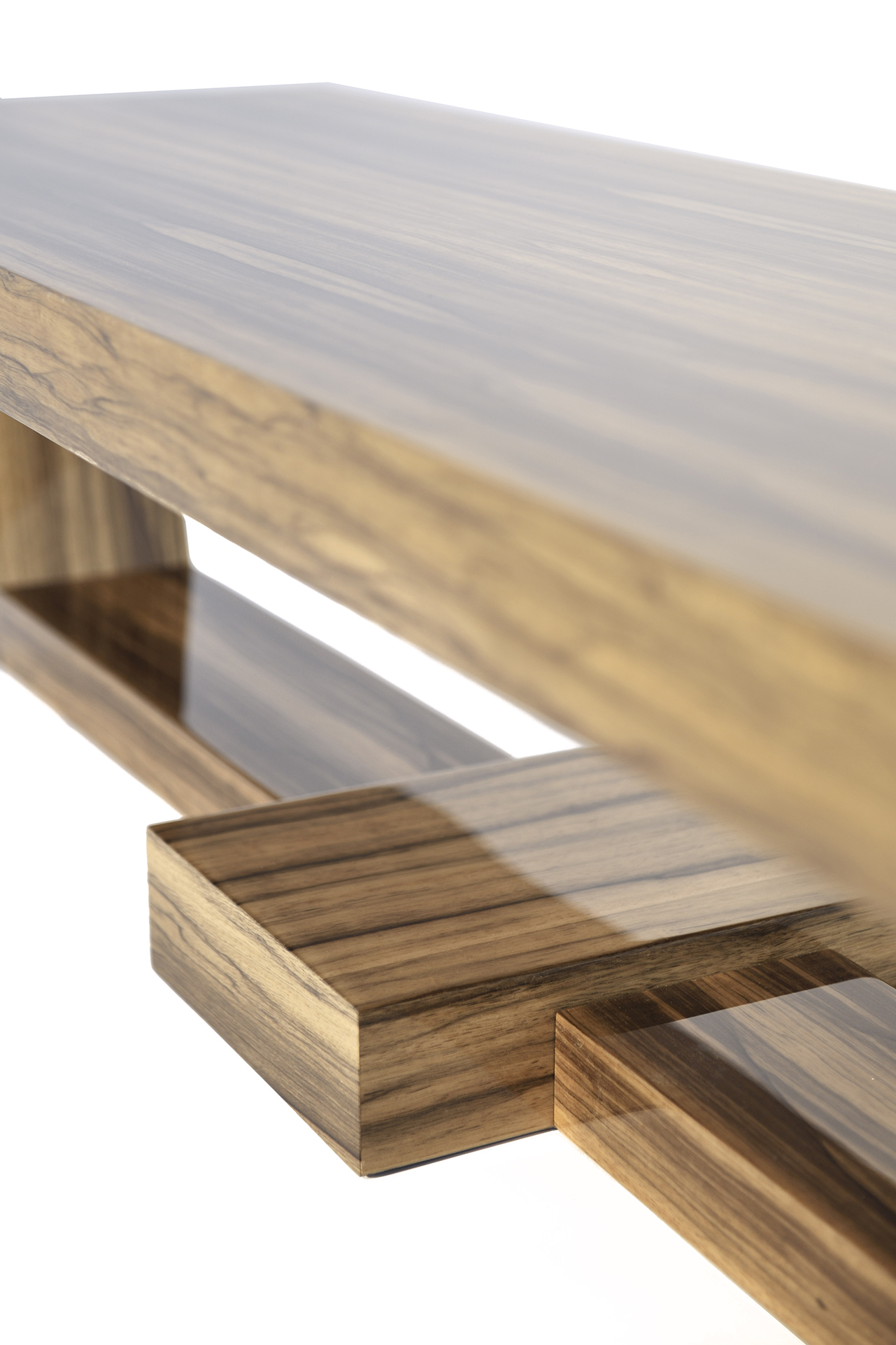 de sousa hughes liaigre RIVA coffee table detail