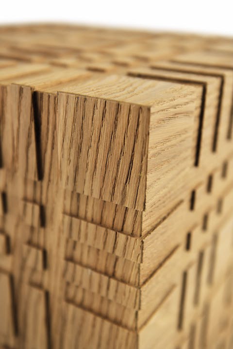 de sousa hughes liaigre salin side table detail