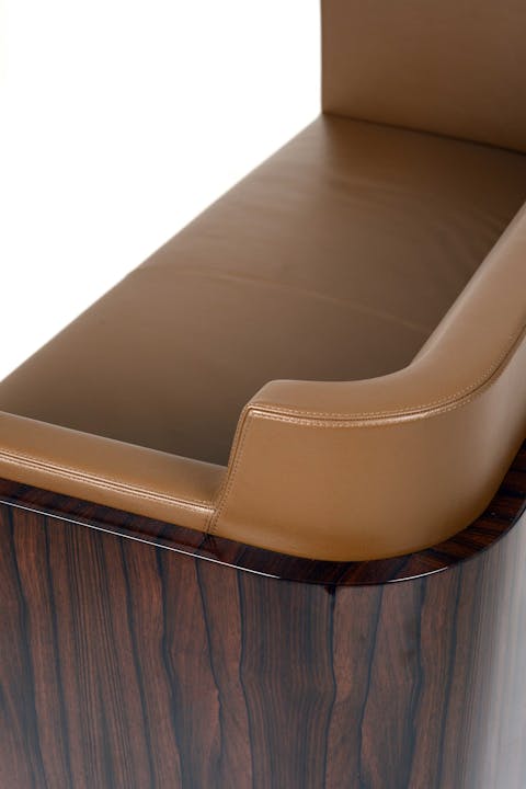 de sousa hughes liaigre Shelter sofa detail 2
