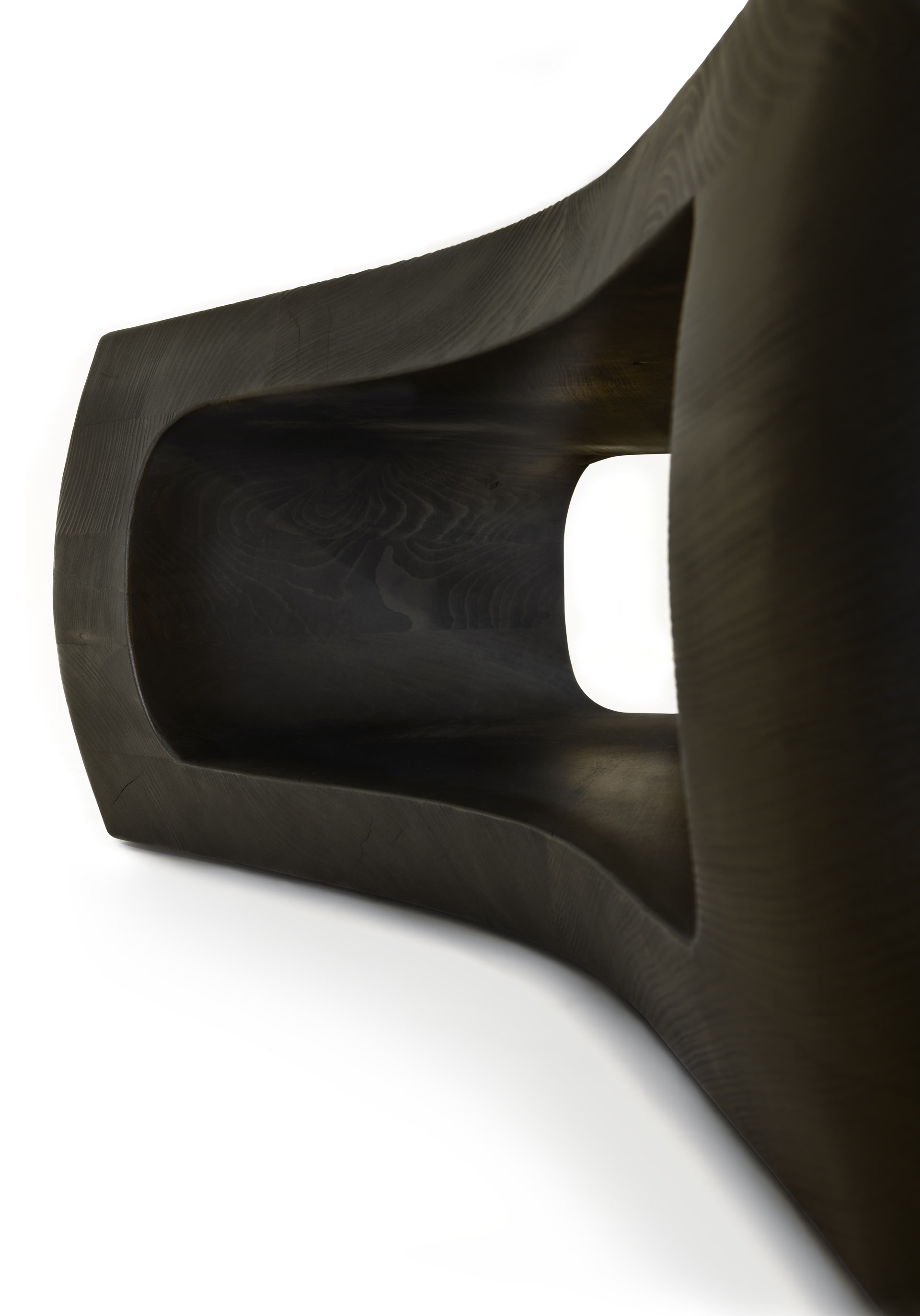 de sousa hughes liaigre Silencio coffee table detail