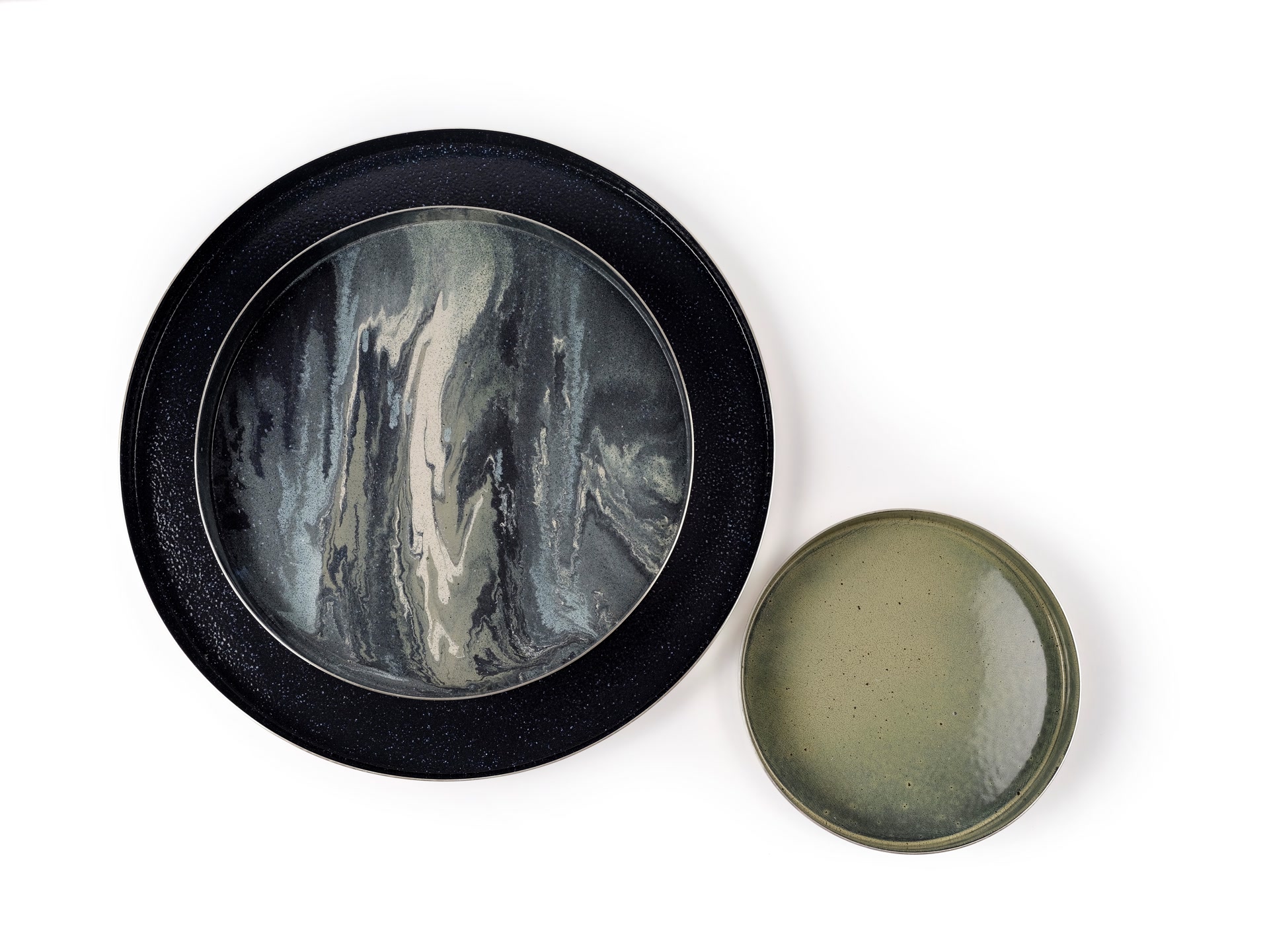 de sousa hughes liaigre Silla trays enameled metal trays sage white metal top