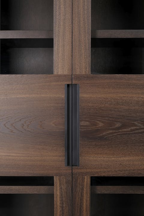 de sousa hughes liaigre Tarragone cabinet detail