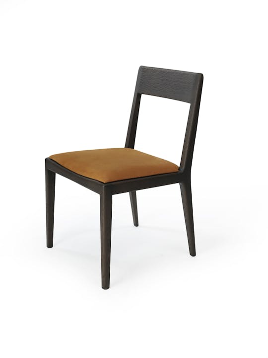 de sousa hughes liaigre vestis chair front angle