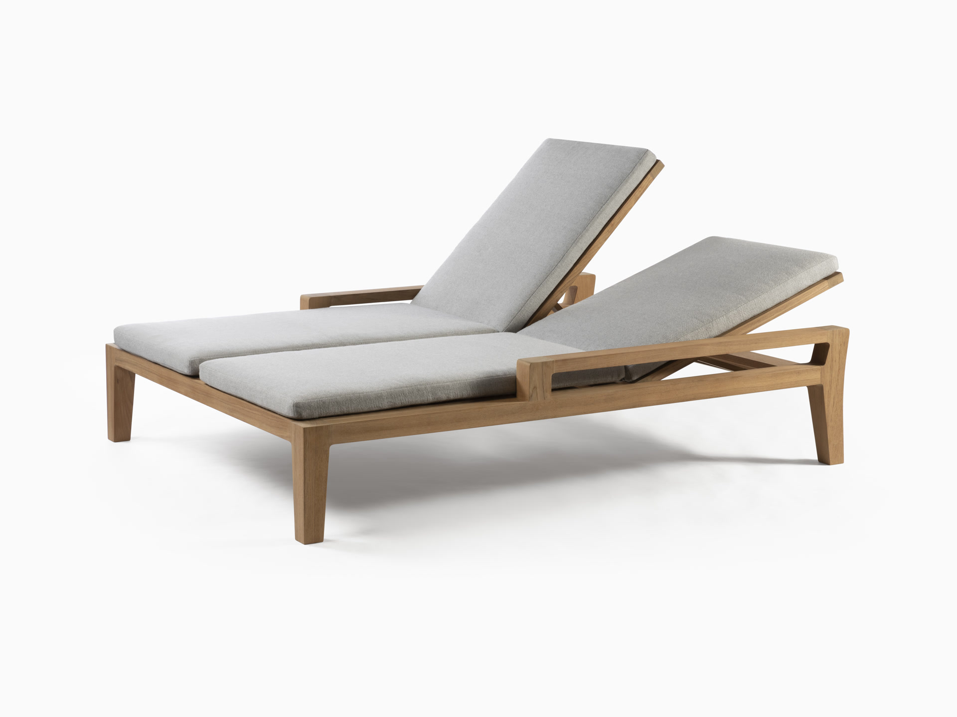de sousa hughes link outdoor Banyan Double Chaise